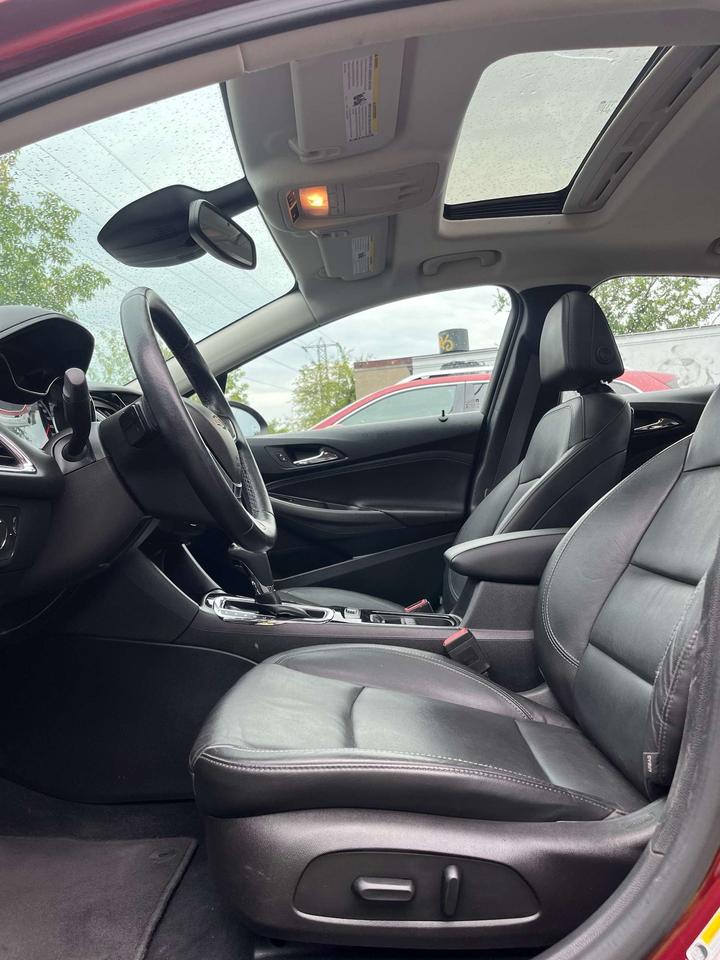 2016 Chevrolet Cruze PREMIER LEATHER APPLE CARPLAY CERTIFIED Photo