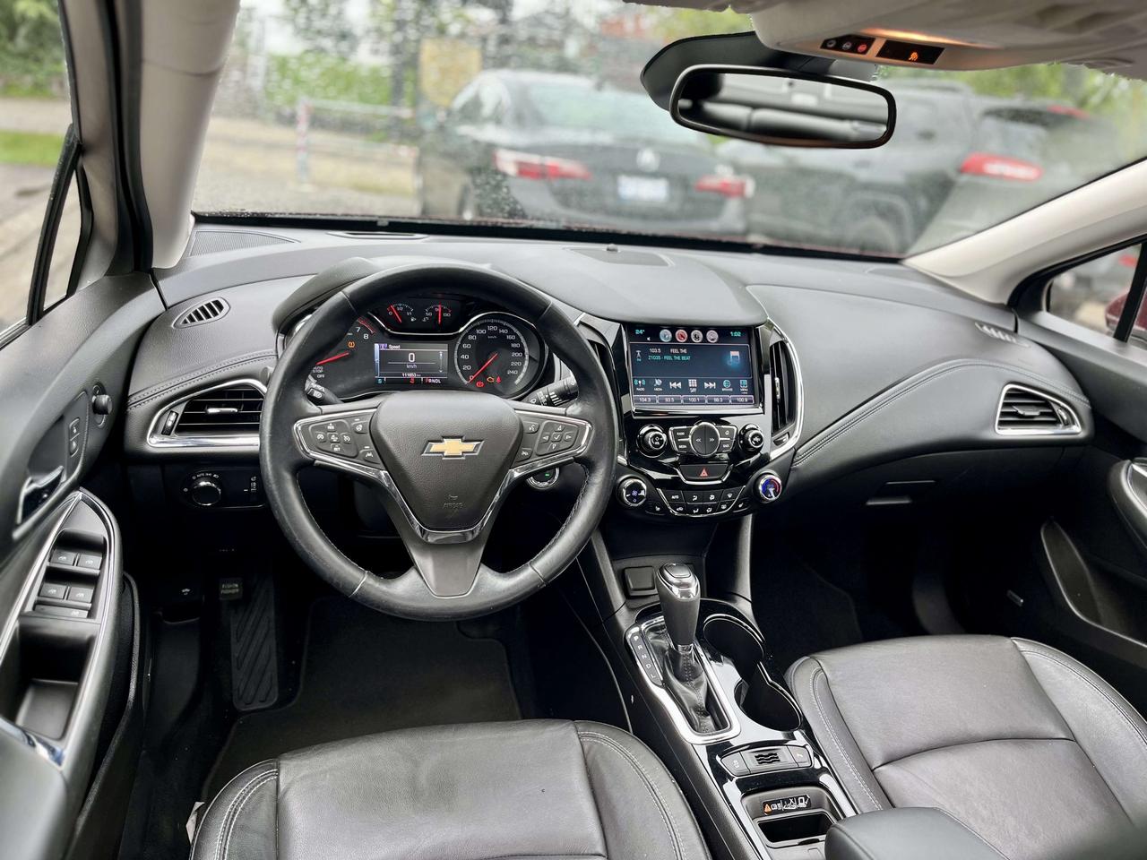 2016 Chevrolet Cruze PREMIER LEATHER APPLE CARPLAY CERTIFIED Photo