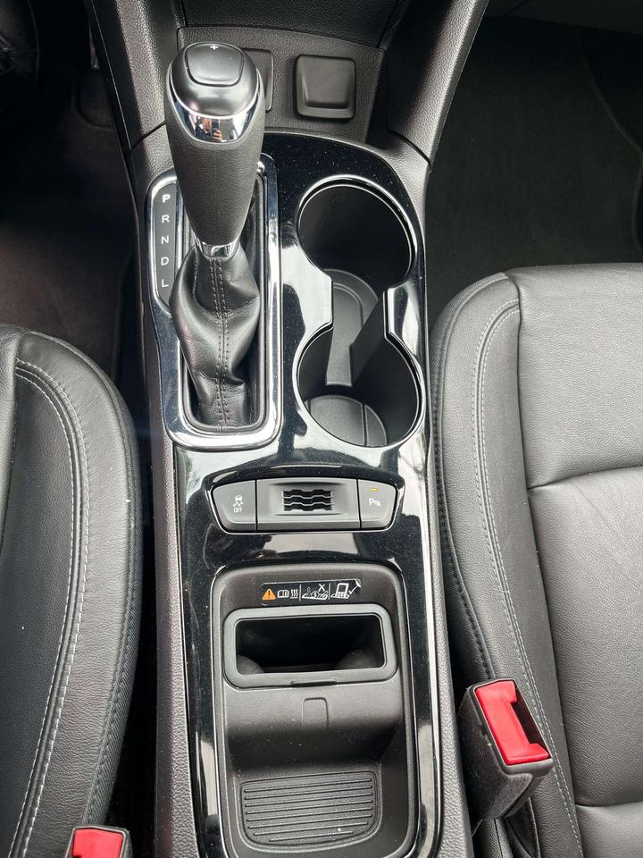 2016 Chevrolet Cruze PREMIER LEATHER APPLE CARPLAY CERTIFIED Photo