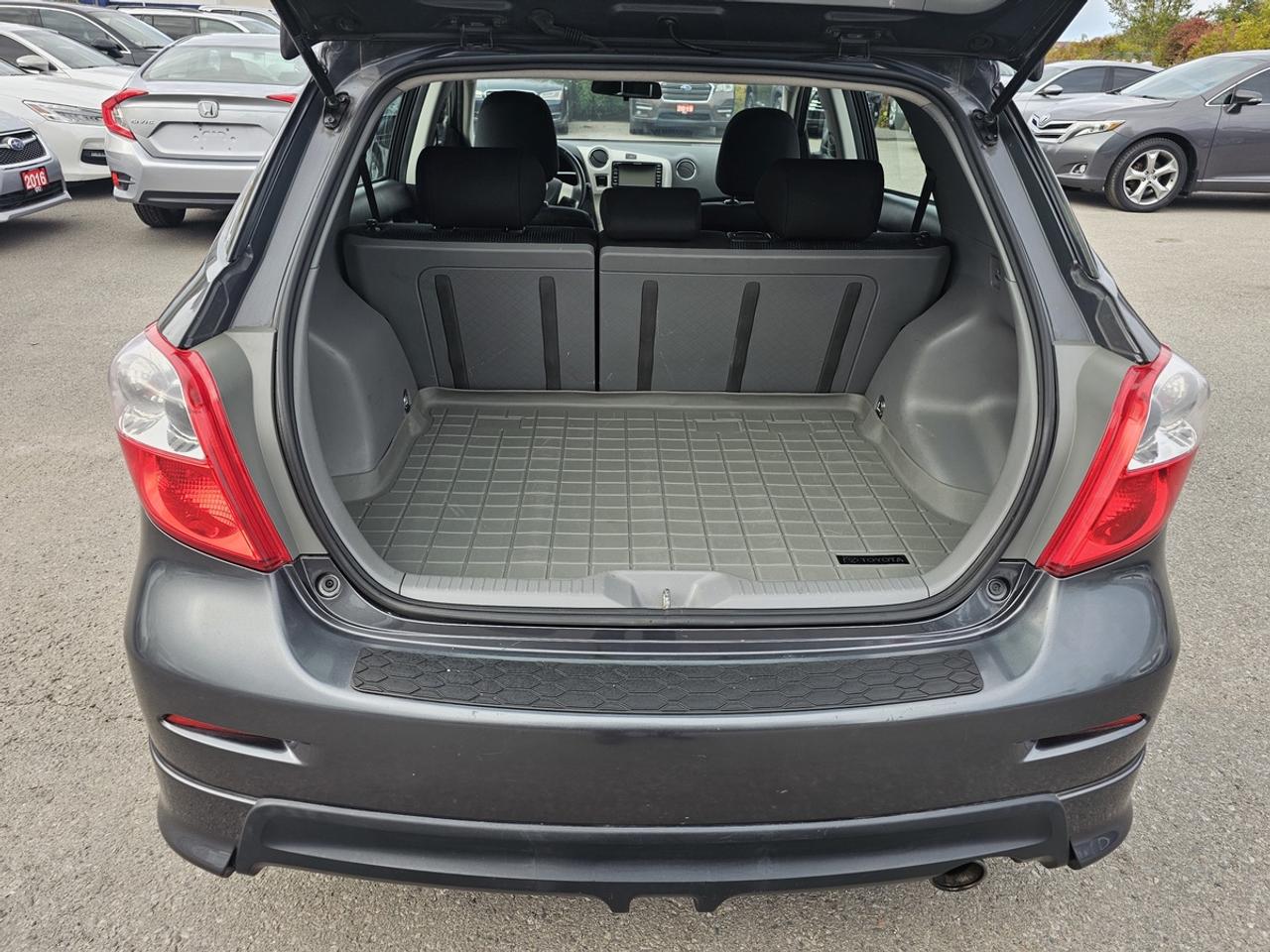 2010 Toyota Matrix XR 2.4 | CERTIFIED Photo