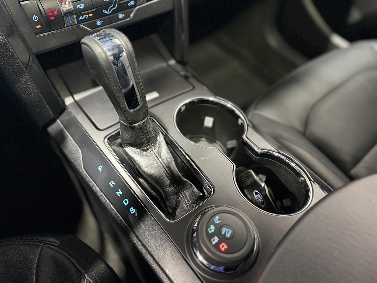 2017 Ford Explorer XLT Photo