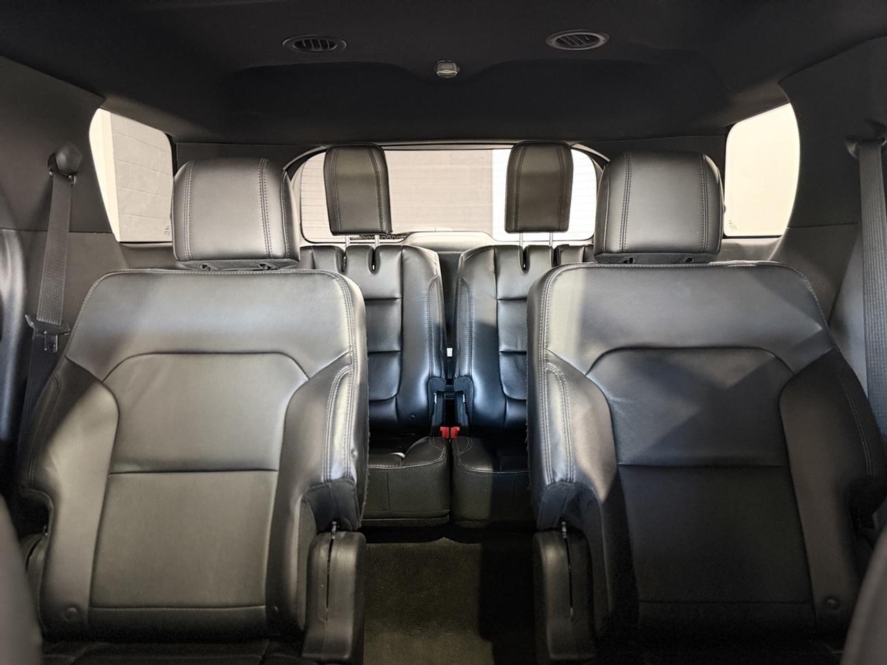 2017 Ford Explorer XLT Photo