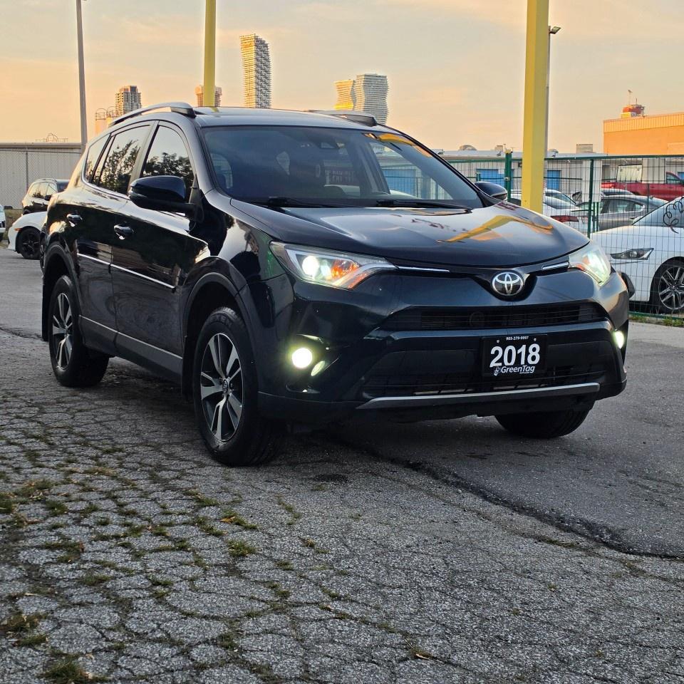 2018 Toyota RAV4 AWD XLE Photo