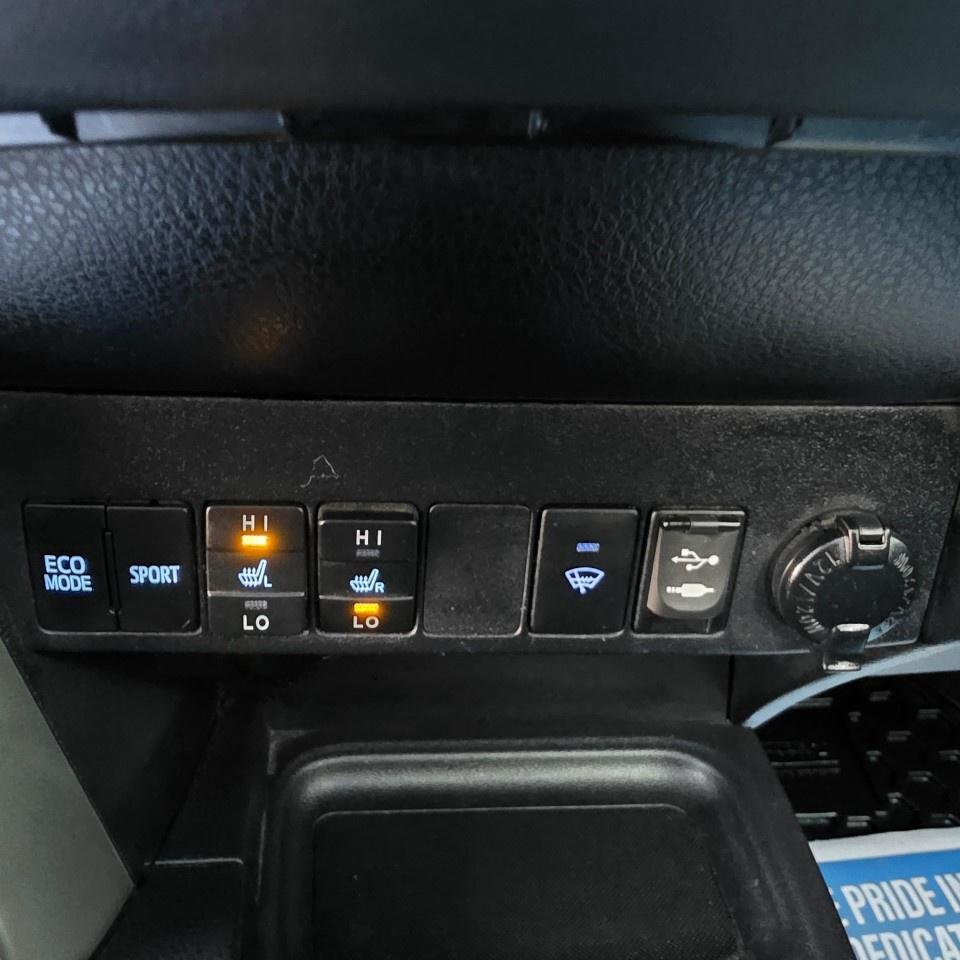 2018 Toyota RAV4 AWD XLE Photo