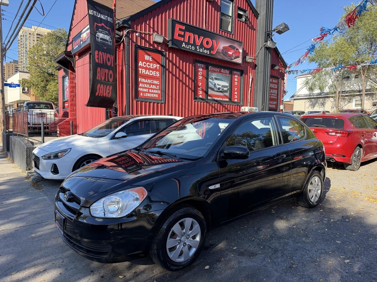 2011 Hyundai Accent L Photo