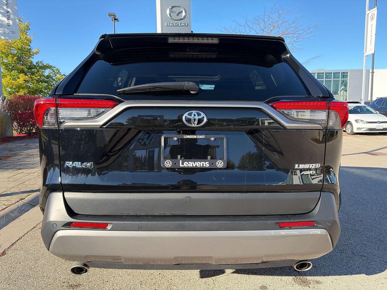 2024 Toyota RAV4 LIMITED  Photo3