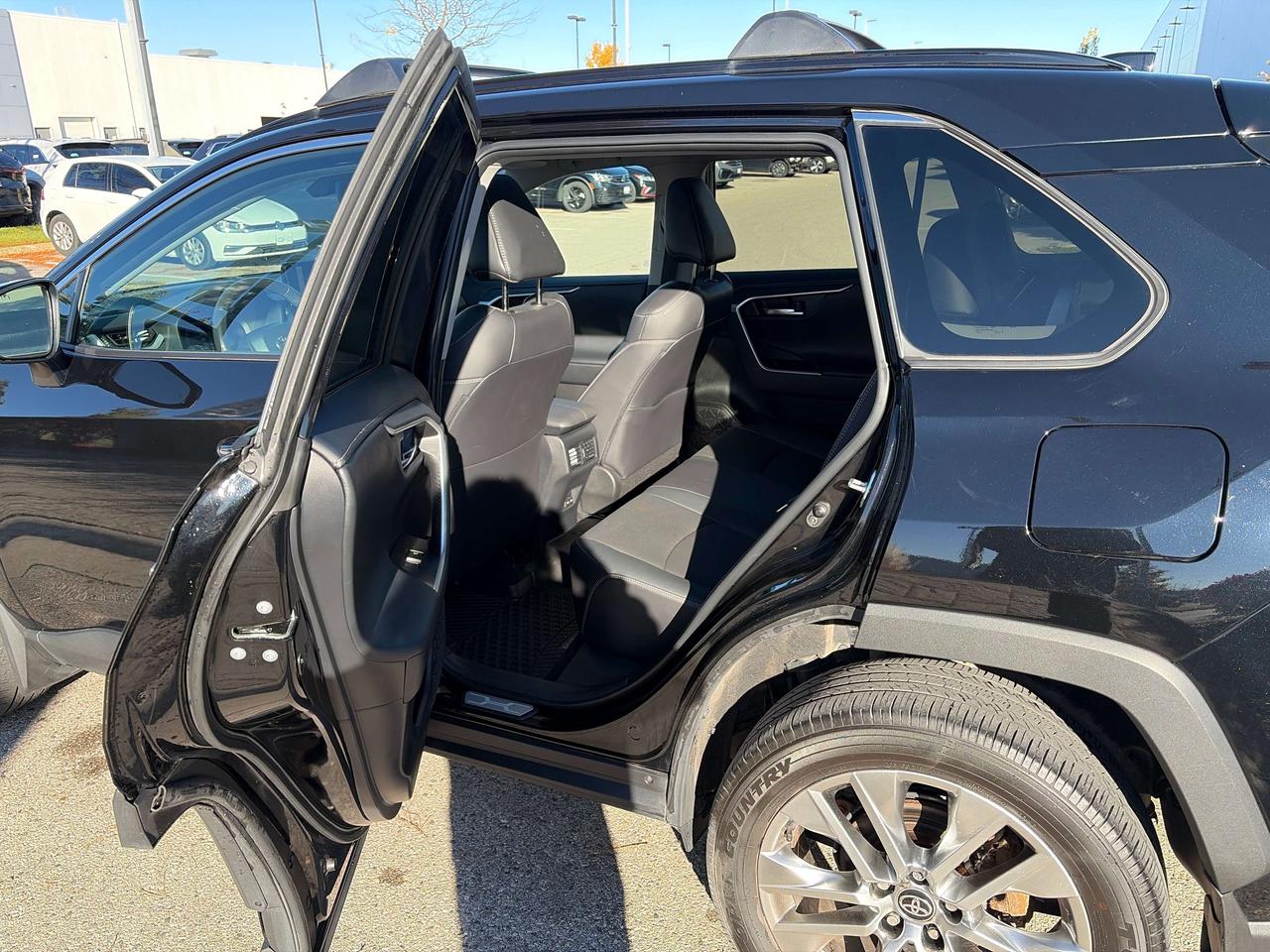 2024 Toyota RAV4 LIMITED  Photo