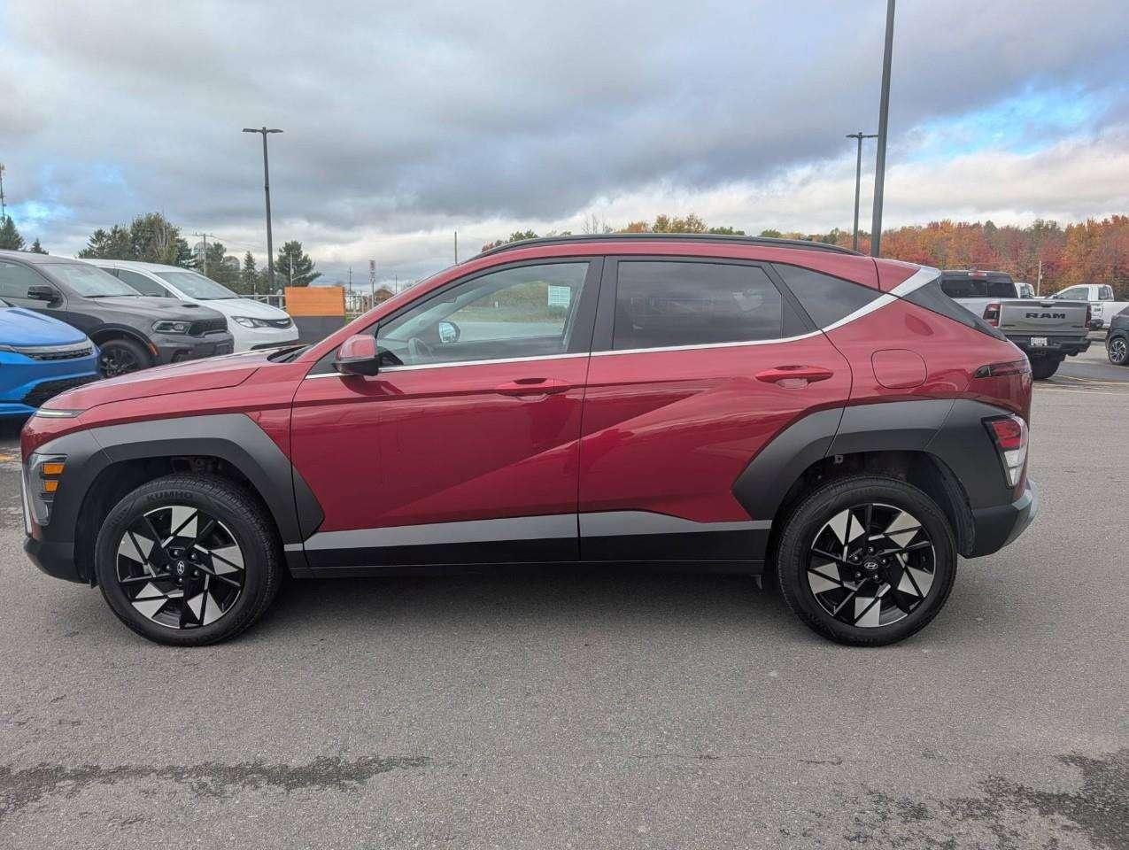 2025 Hyundai KONA 2.0L Preferred w/Trend Package NO ACCIDENTS Photo