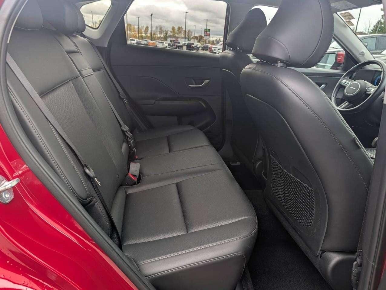 2025 Hyundai KONA 2.0L Preferred w/Trend Package NO ACCIDENTS Photo