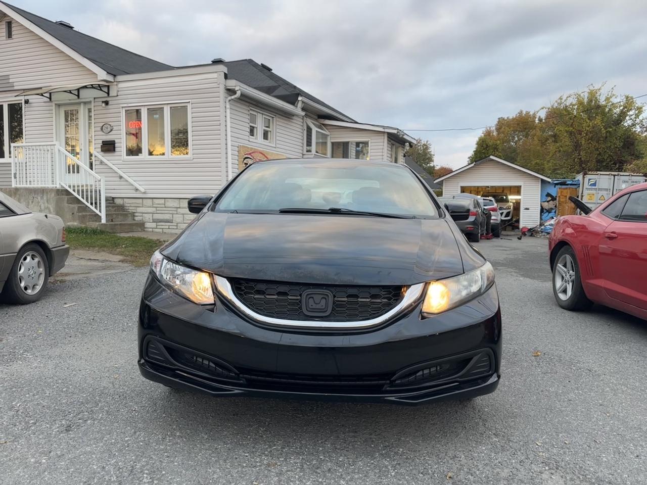 2015 Honda Civic LX Photo1