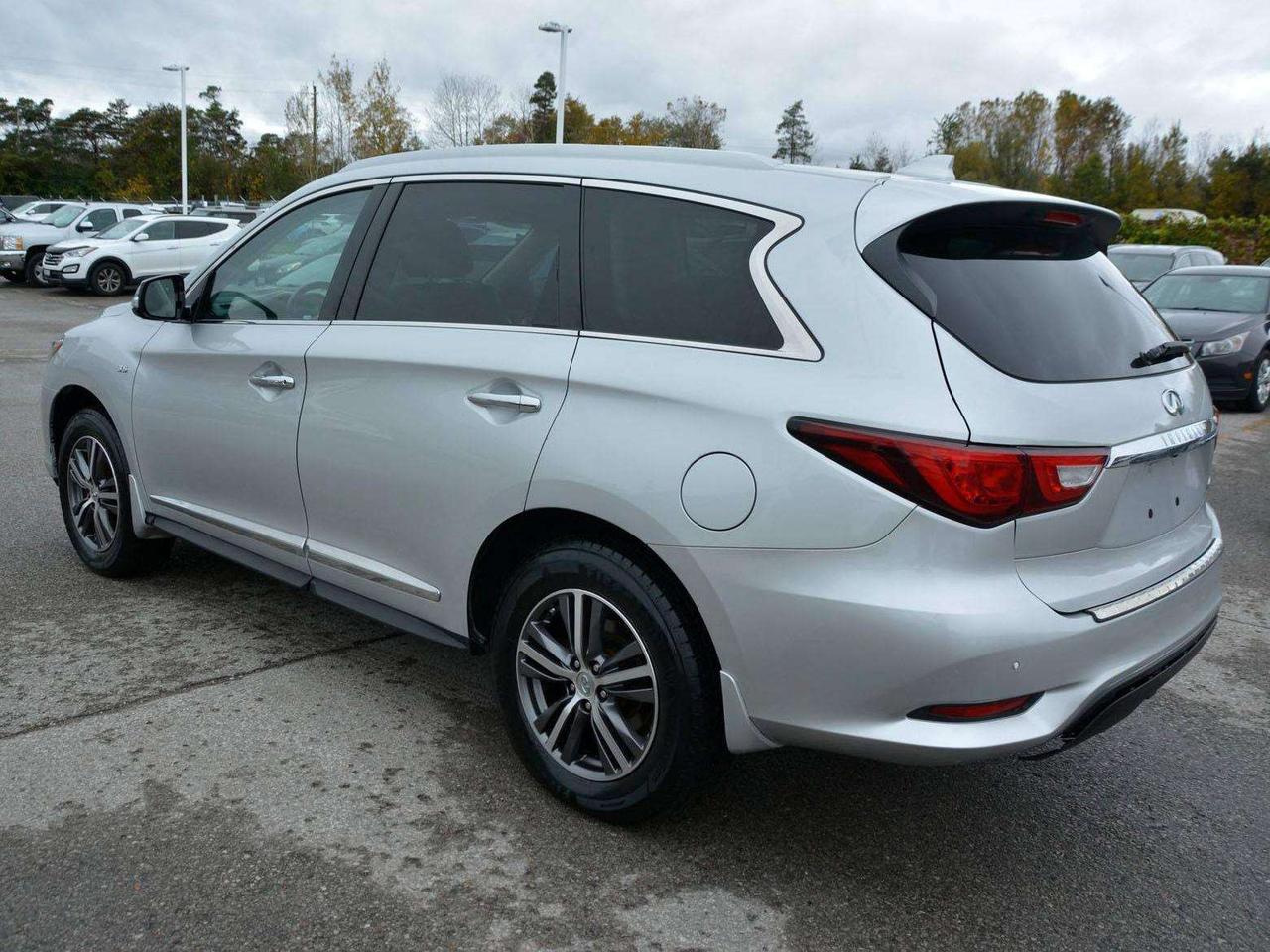 2017 Infiniti QX60 Base Photo