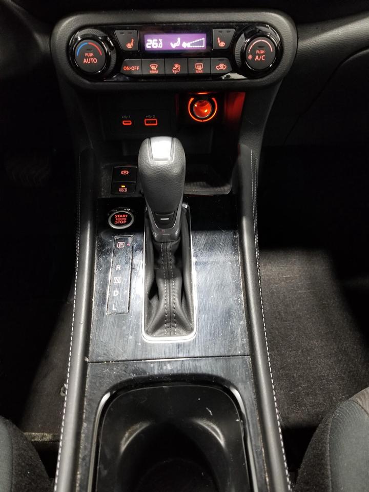 2024 Nissan Kicks SV 4dr Front-Wheel Drive Photo