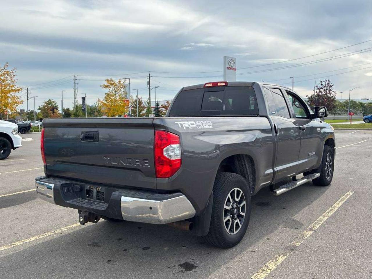 2014 Toyota Tundra SR Photo3
