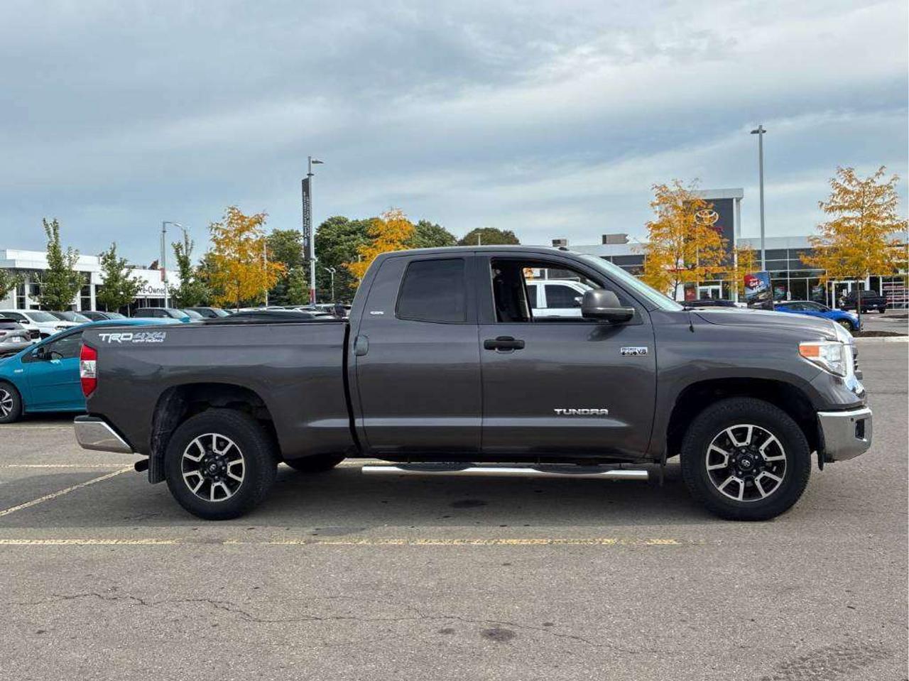 2014 Toyota Tundra SR Photo1