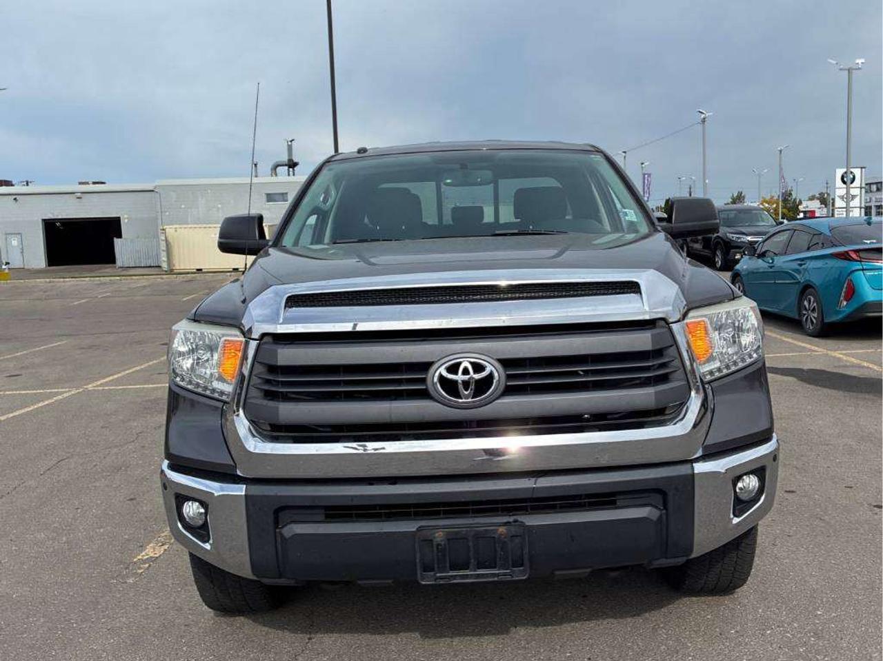 2014 Toyota Tundra SR Photo