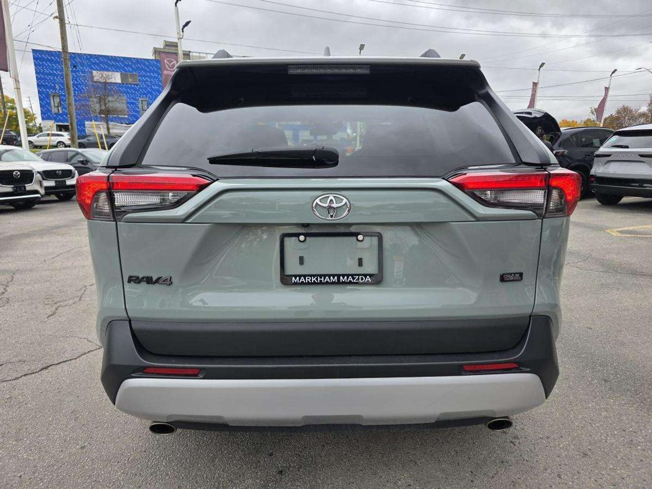 2023 Toyota RAV4 3500lb TOWING TRAIL AWD CLEAN CARFAX Photo4