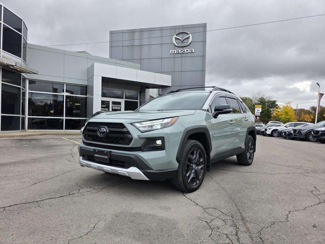 2023 Toyota RAV4 3500lb TOWING TRAIL AWD CLEAN CARFAX Photo0
