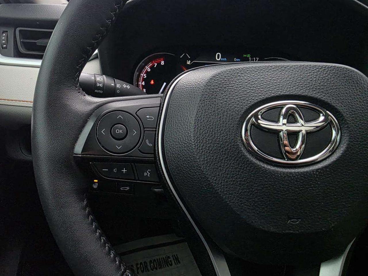 2023 Toyota RAV4 3500lb TOWING TRAIL AWD CLEAN CARFAX Photo