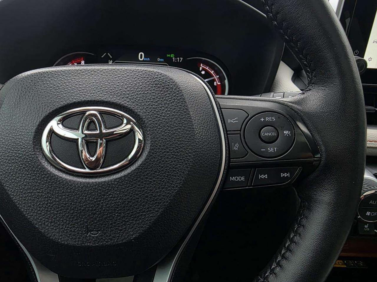 2023 Toyota RAV4 3500lb TOWING TRAIL AWD CLEAN CARFAX Photo