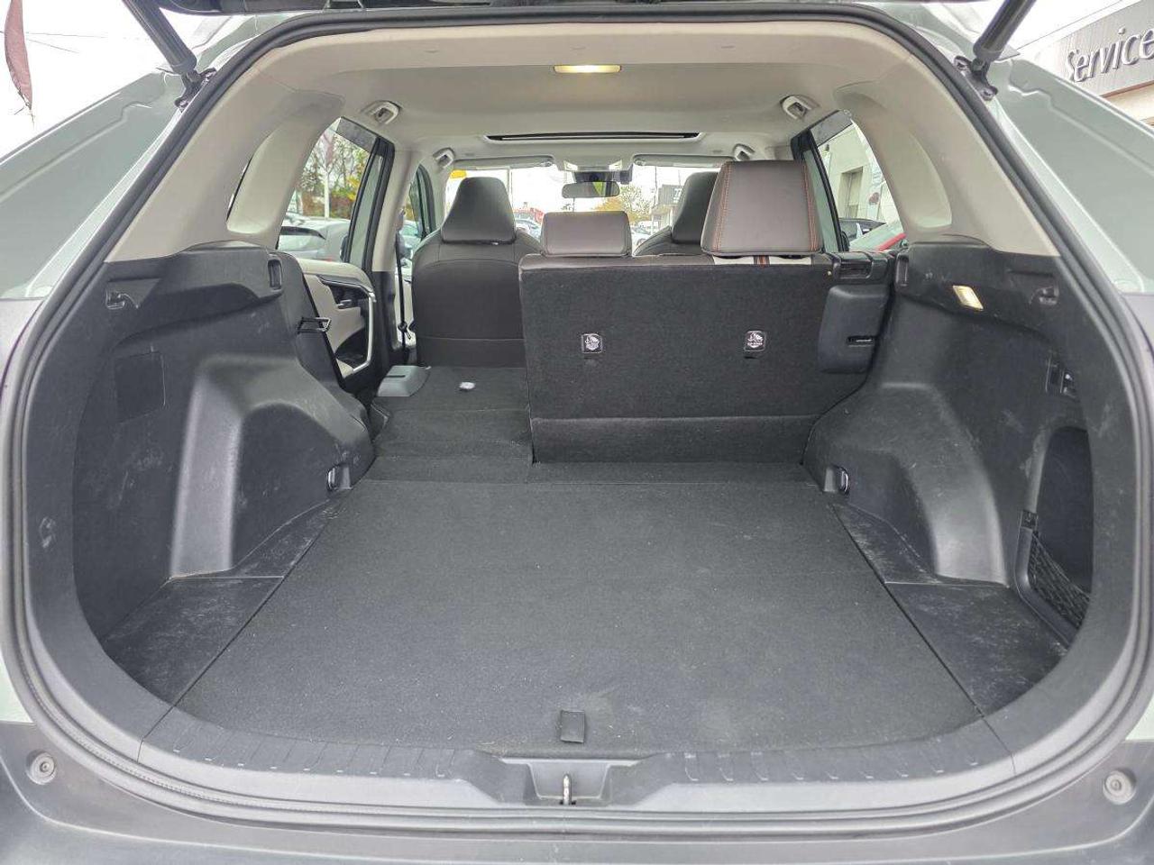 2023 Toyota RAV4 3500lb TOWING TRAIL AWD CLEAN CARFAX Photo