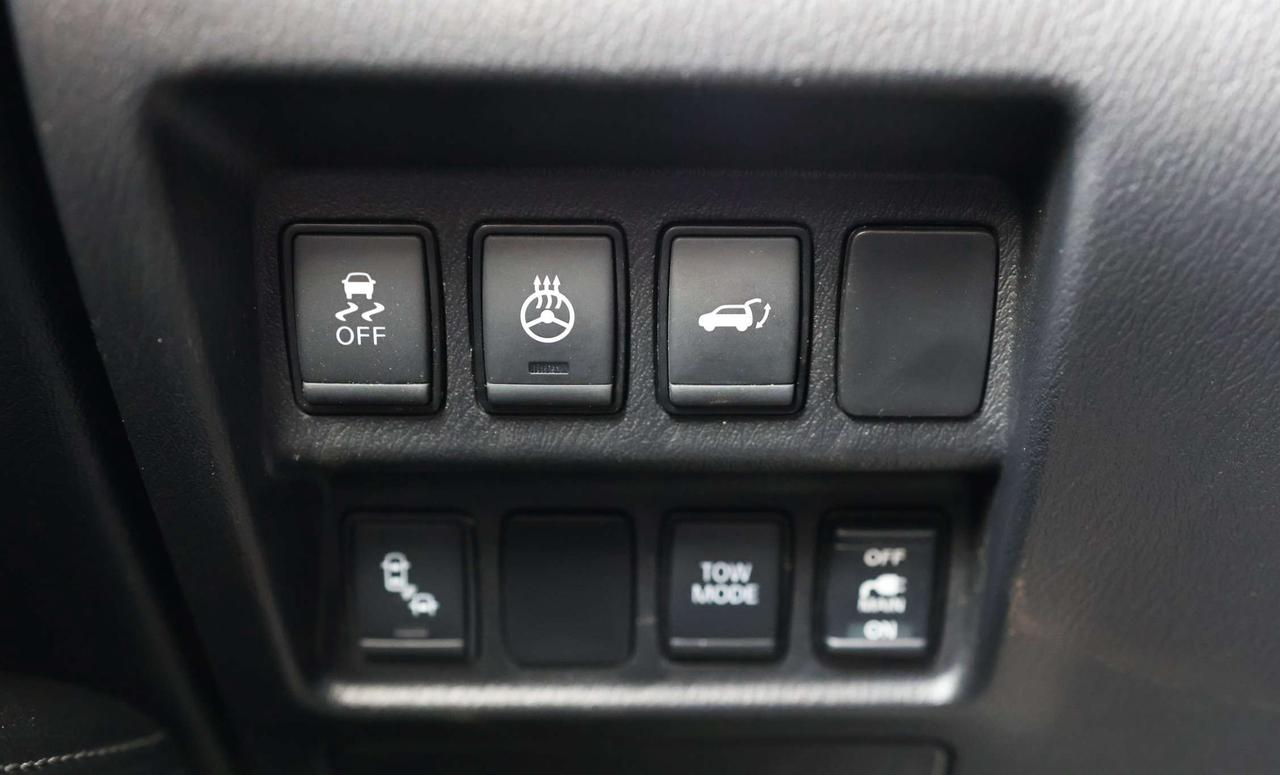 2018 Nissan Pathfinder SL-PREMIUM-4WD-7PASS-R START/NAV/360 CAM/ADAPT CRUISE/BLIS/FCW/LEATHER/H SEATS&STEERING/KEYLESS/BLUETOOTH/PANOROOF Photo