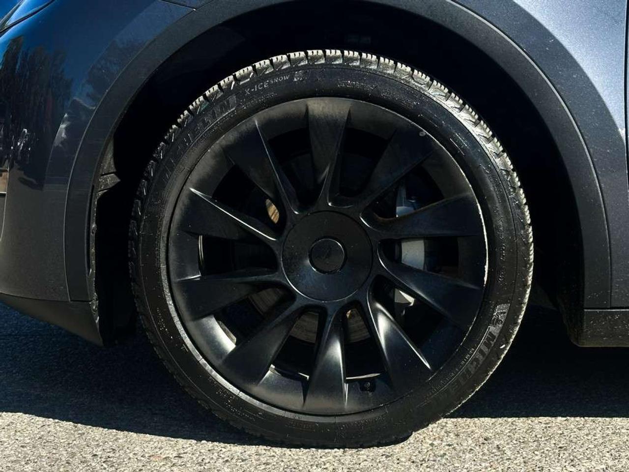 2023 Tesla Model Y Long Range AWD One-Owner. Photo
