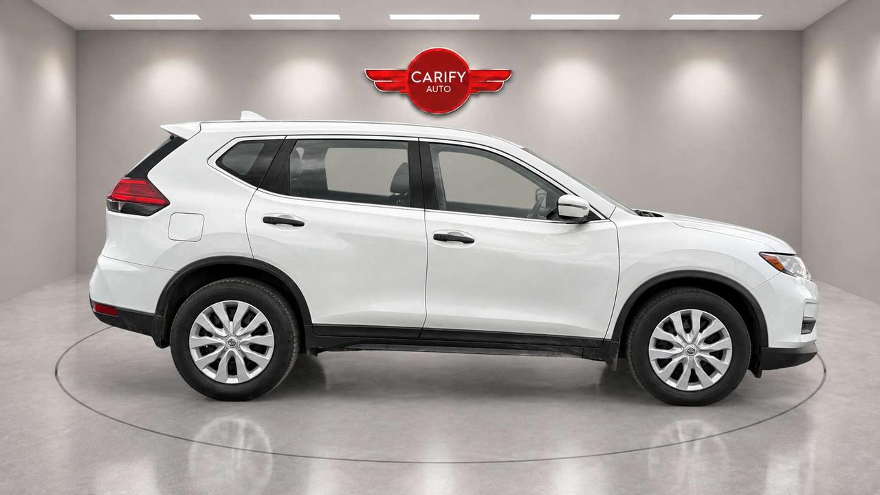 2017 Nissan Rogue S   Certified   No Accident   LOW KM Photo