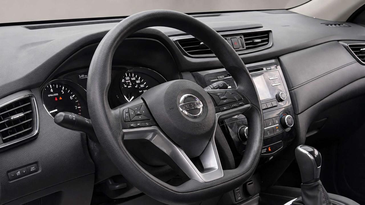 2017 Nissan Rogue S   Certified   No Accident   LOW KM Photo