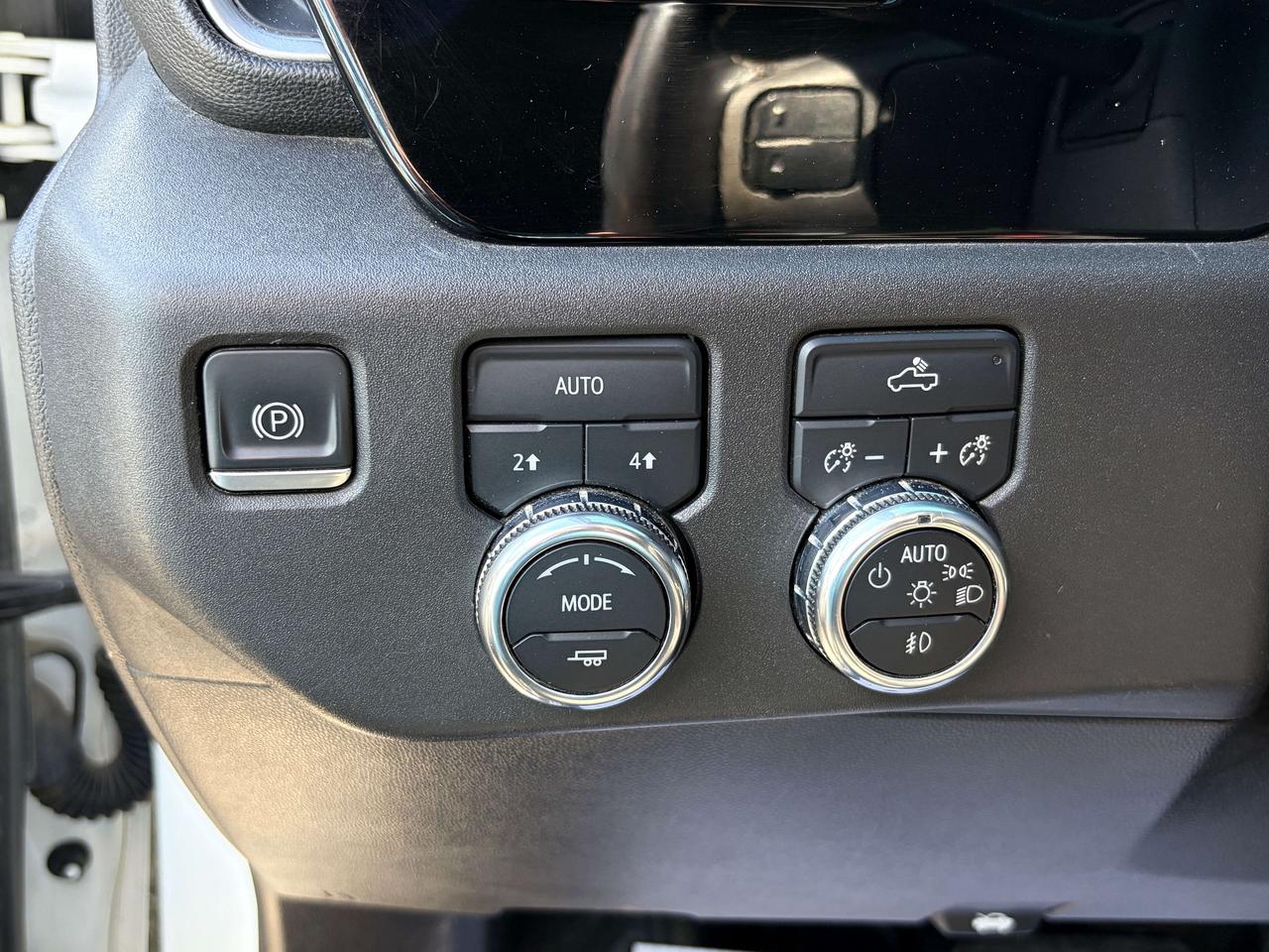 2022 GMC Sierra 1500 ELEVATION, BRAND NEW TIRES, BRAND NEW BRAKES Photo