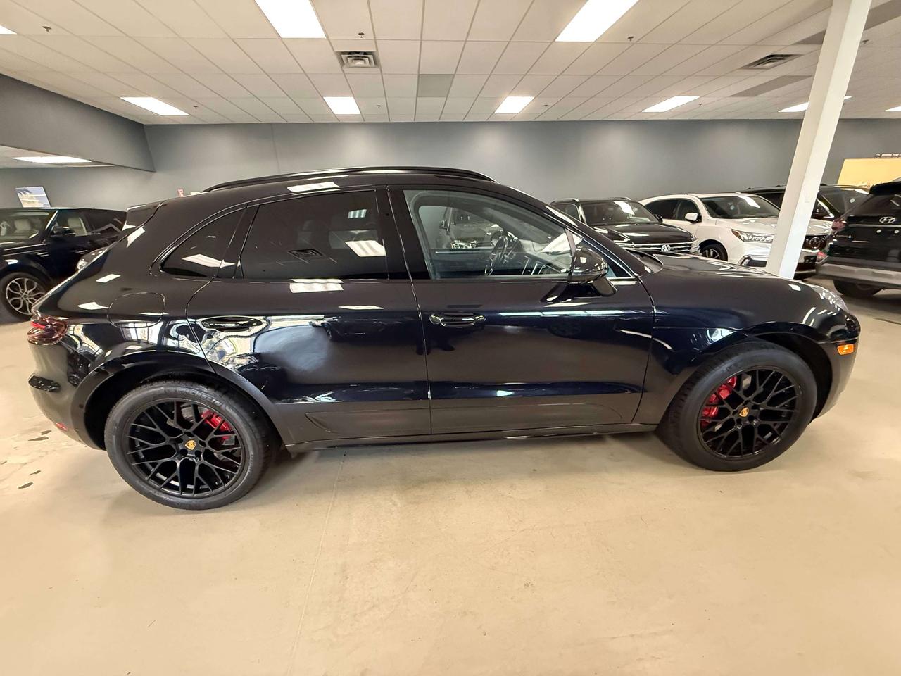 2018 Porsche Macan GTS Photo