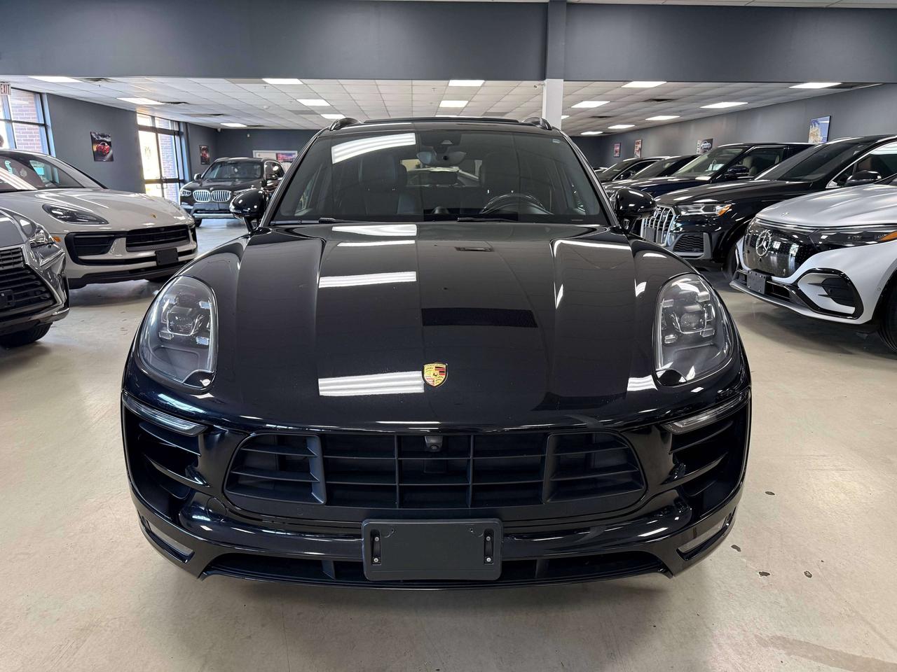 2018 Porsche Macan GTS Photo