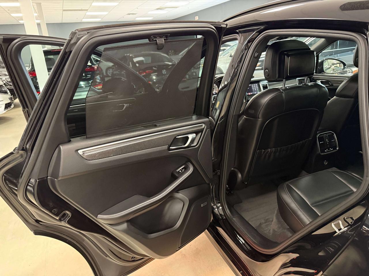 2018 Porsche Macan GTS Photo