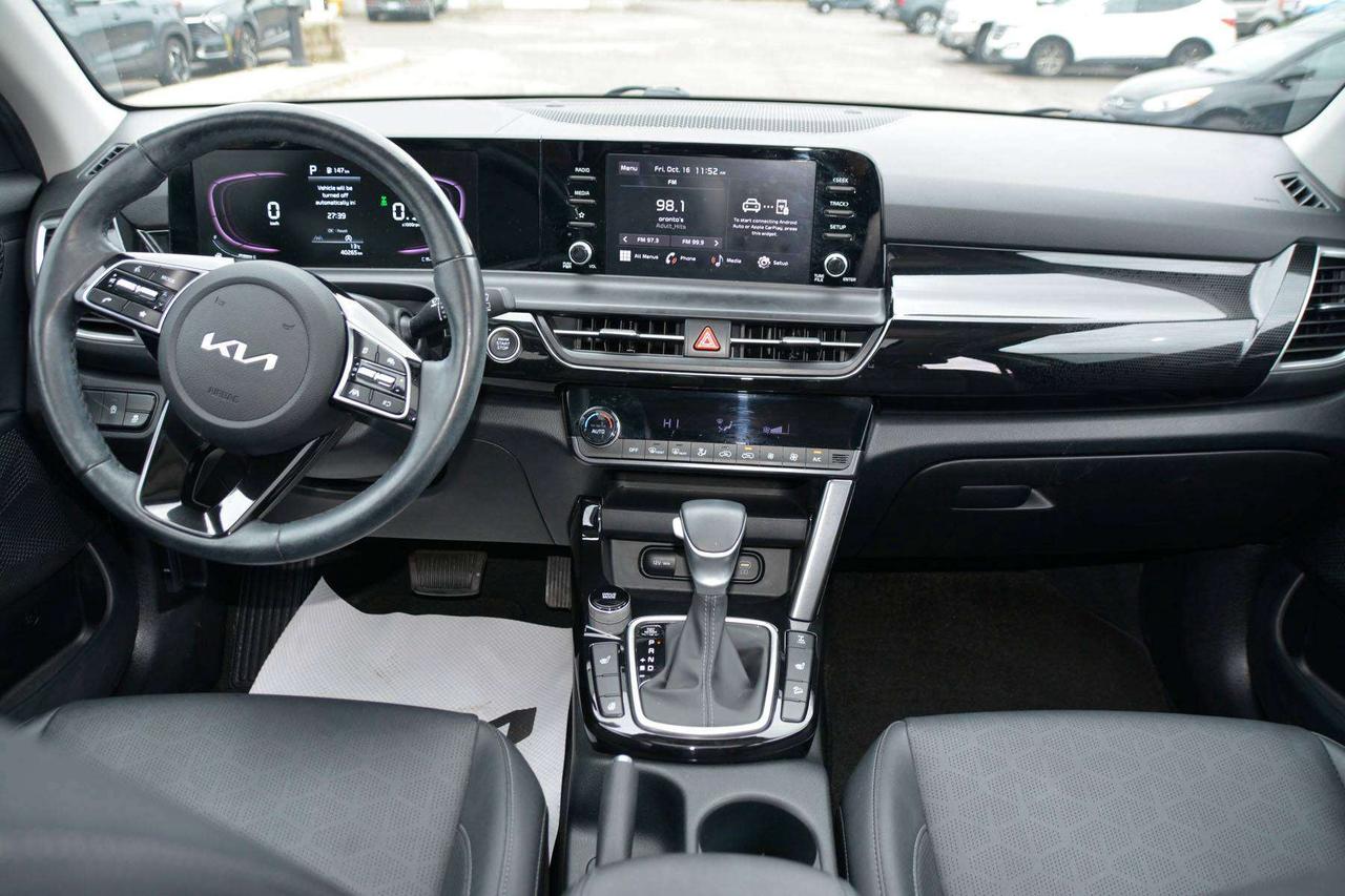 2024 Kia Seltos EX Photo