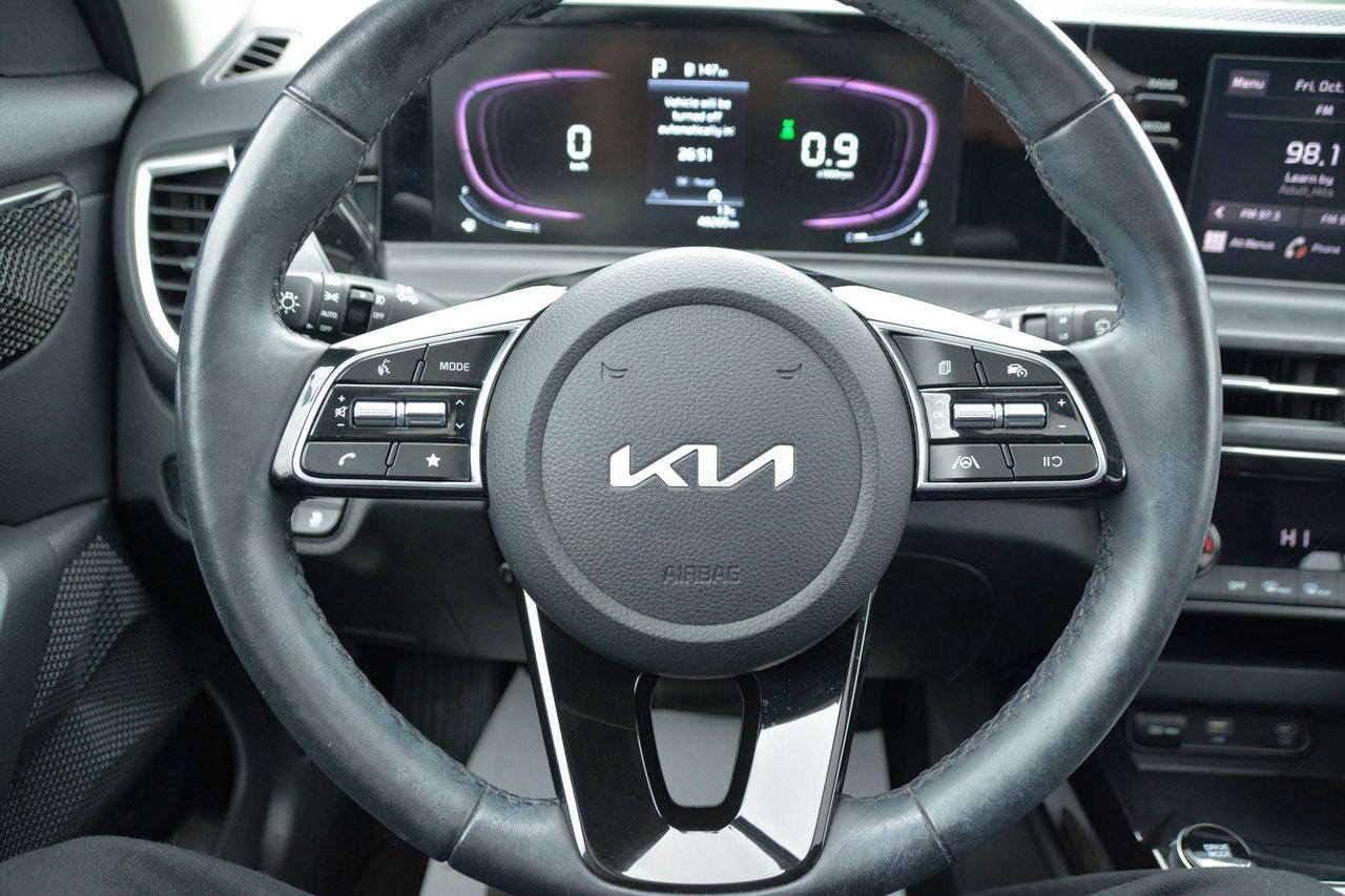 2024 Kia Seltos EX Photo