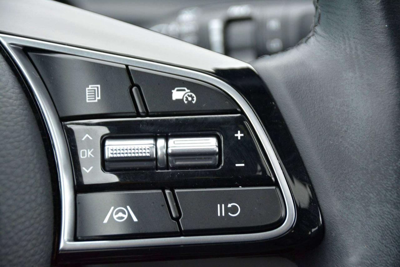 2024 Kia Seltos EX Photo