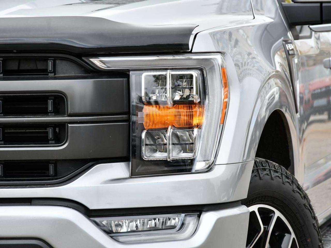 2022 Ford F-150 LARIAT 4X4   ONE OWNER   NO ACCIDENTS Photo2
