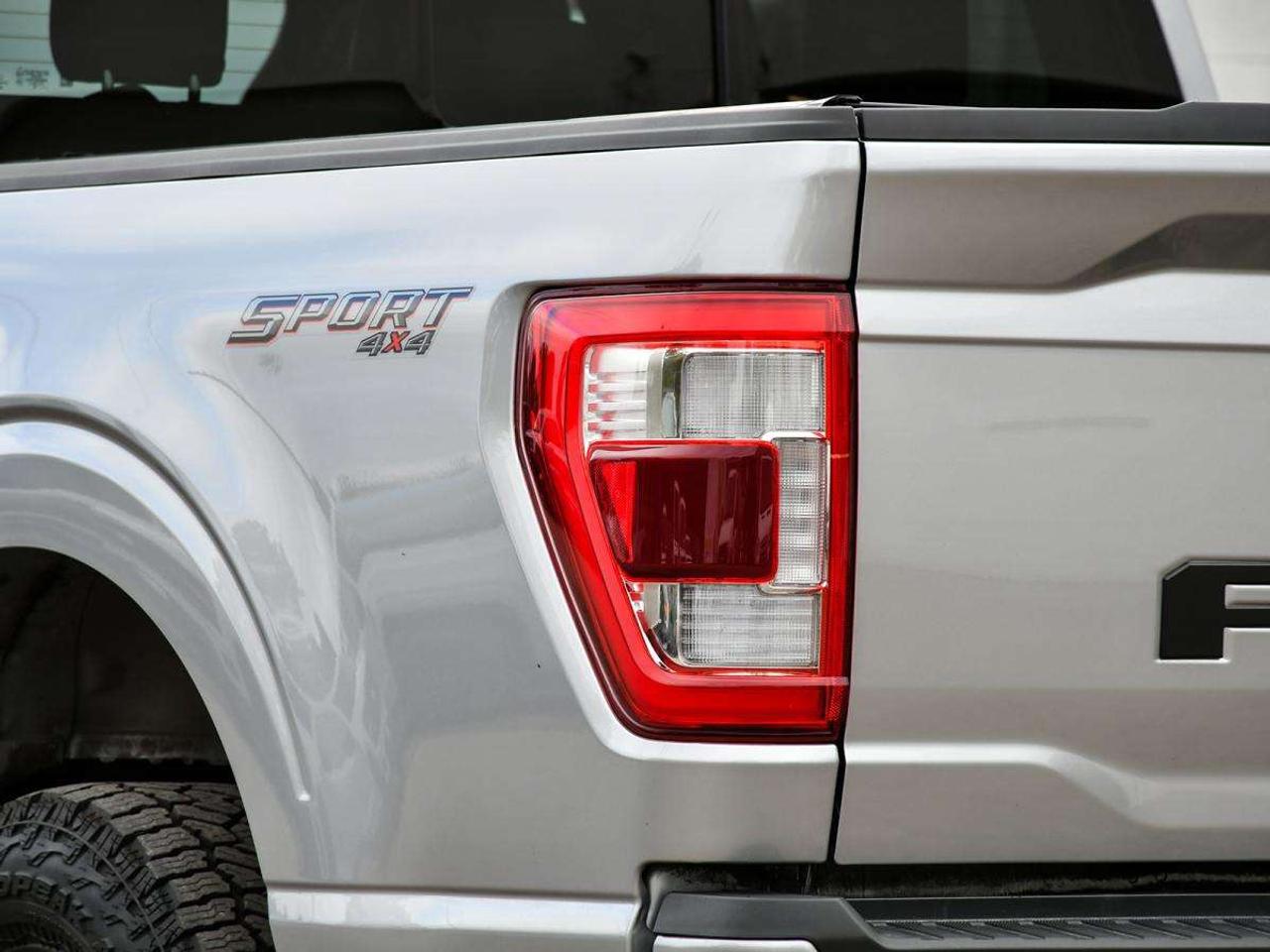 2022 Ford F-150 LARIAT 4X4   ONE OWNER   NO ACCIDENTS Photo