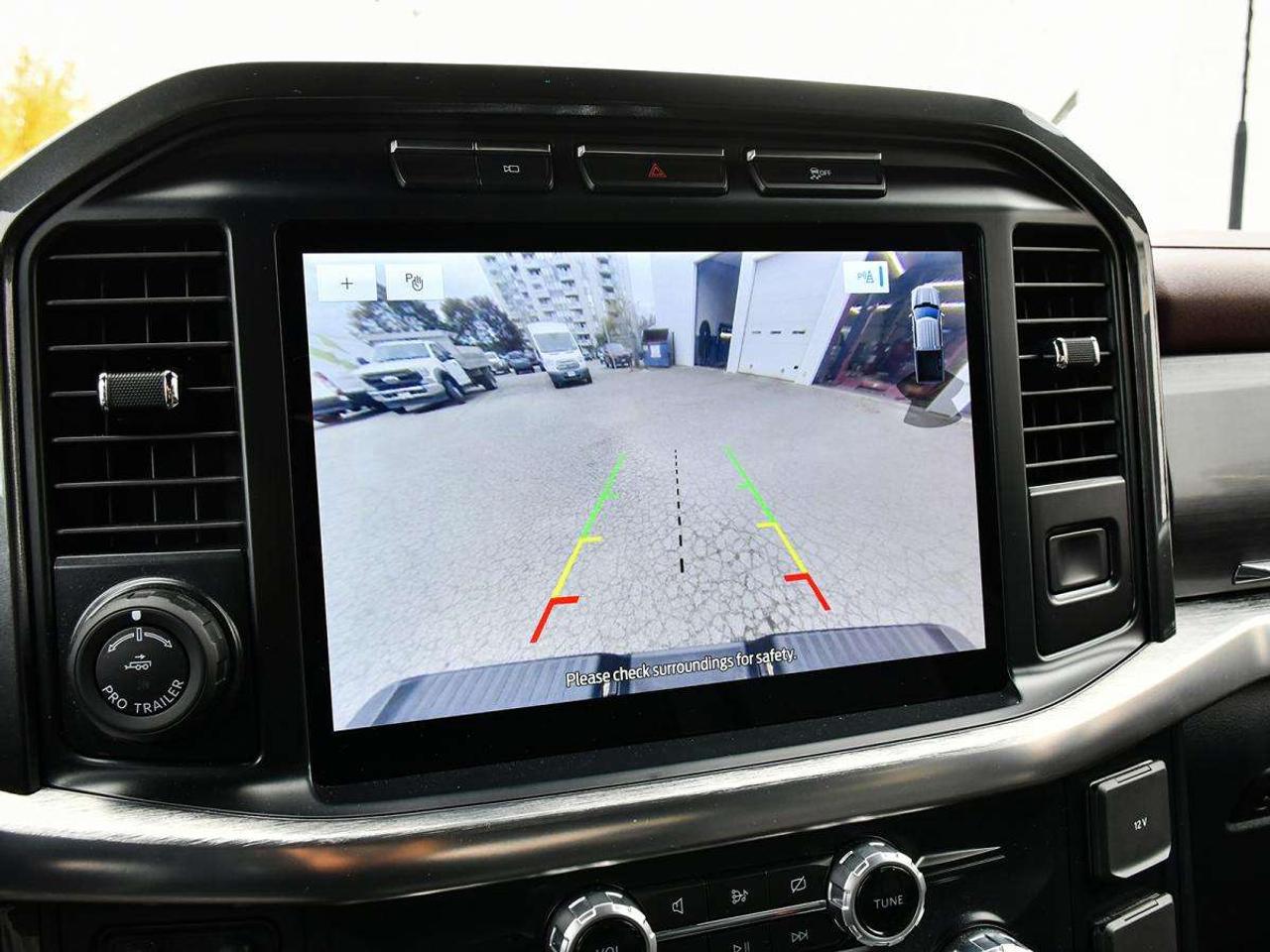 2022 Ford F-150 LARIAT 4X4   ONE OWNER   NO ACCIDENTS Photo