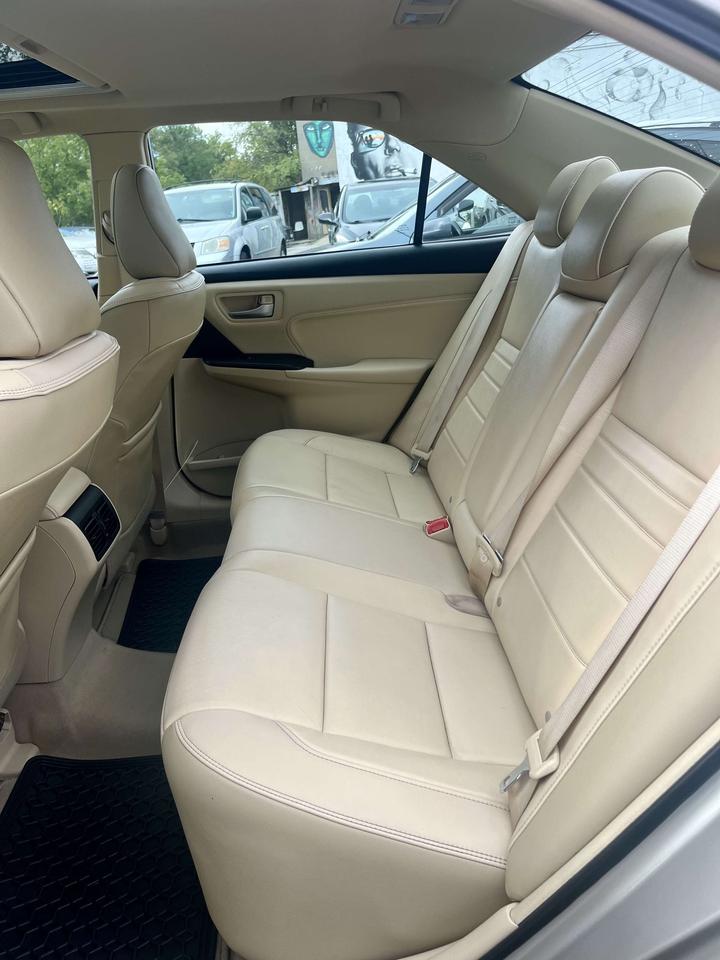 2017 Toyota Camry XLE LEATHER CERTIFIED Photo