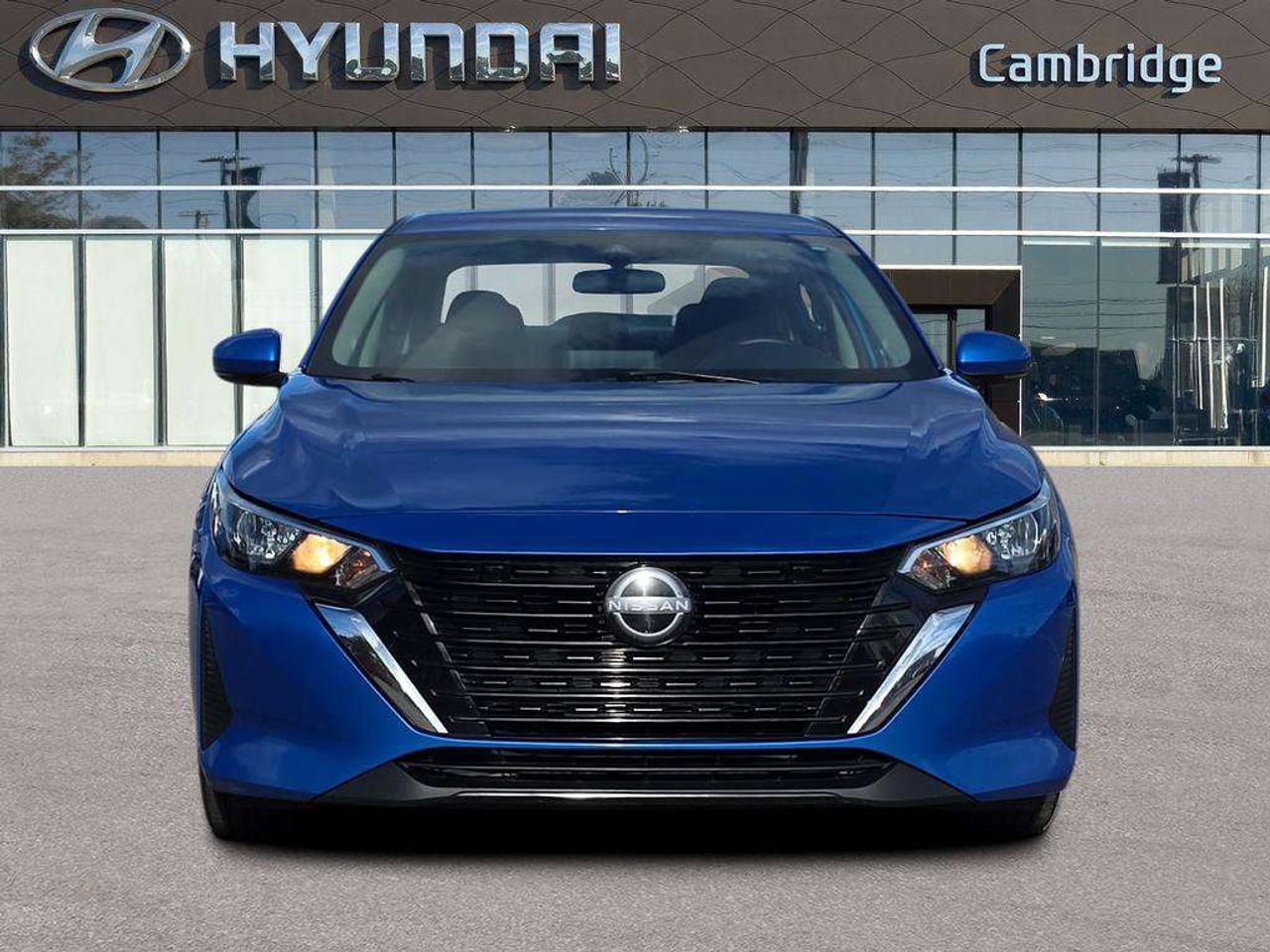 2024 Nissan Sentra SV Photo