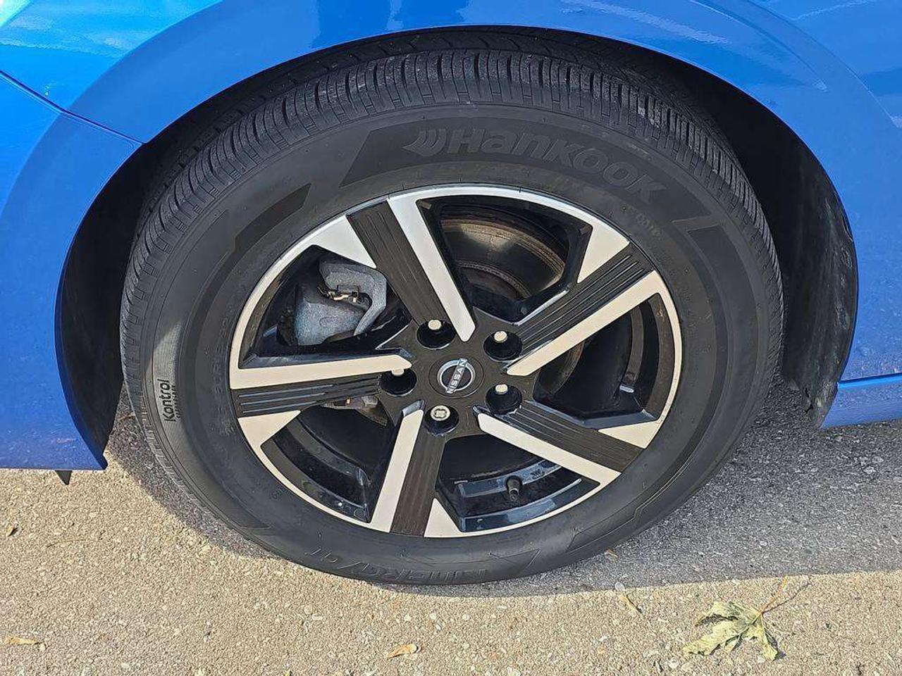 2024 Nissan Sentra SV Photo