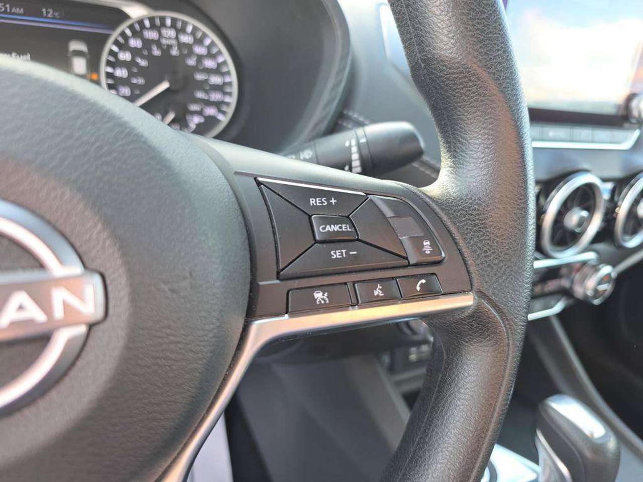 2024 Nissan Sentra SV Photo