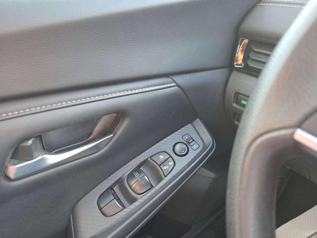 2024 Nissan Sentra SV Photo