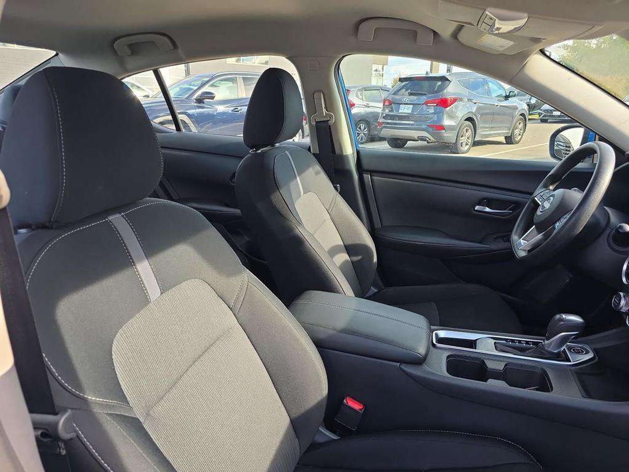 2024 Nissan Sentra SV Photo