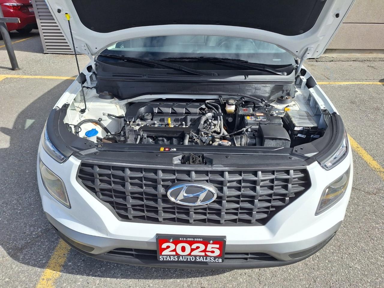 2025 Hyundai Venue Preferred IVT Photo