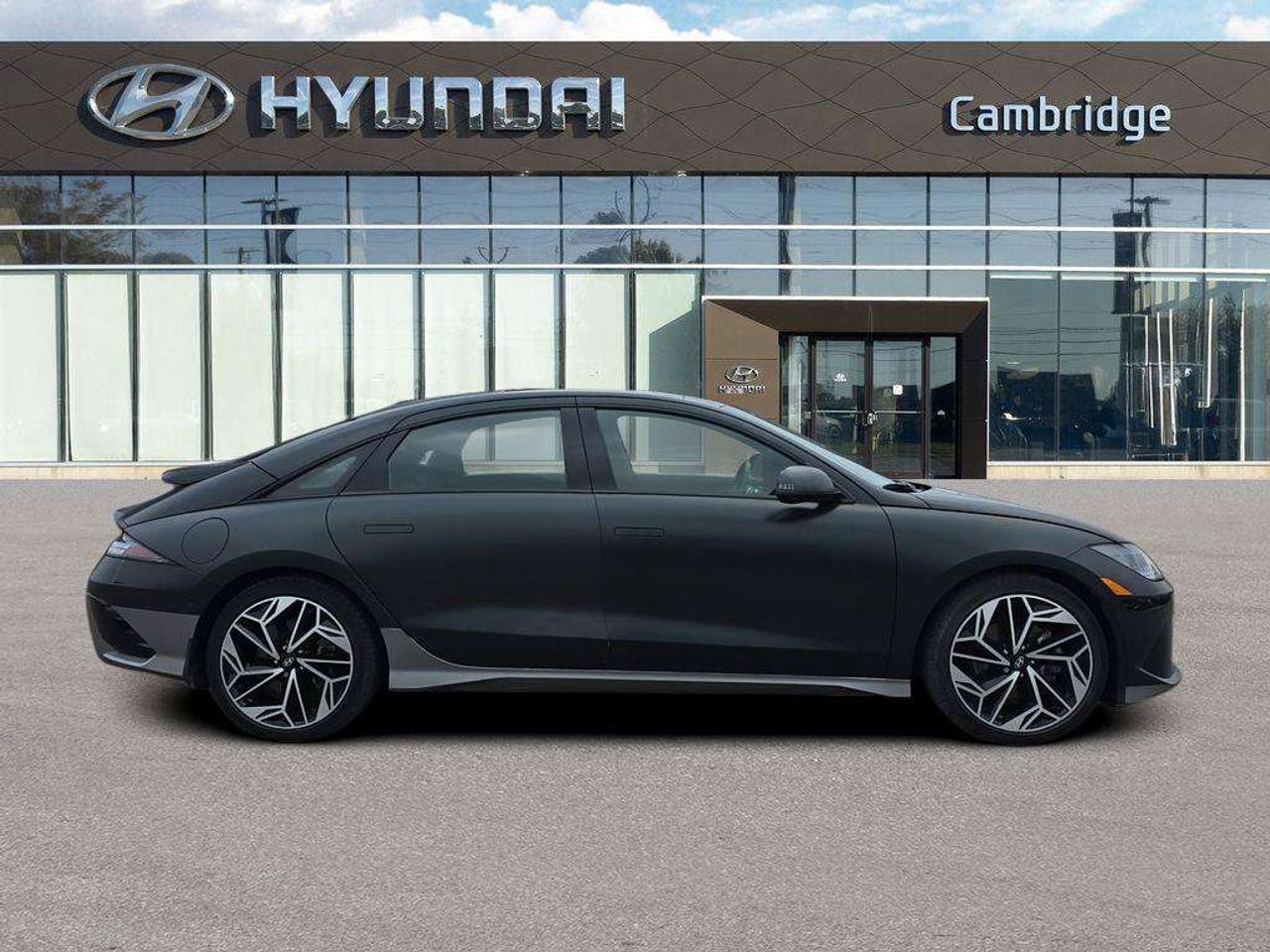2024 Hyundai IONIQ 6 Preferred Photo