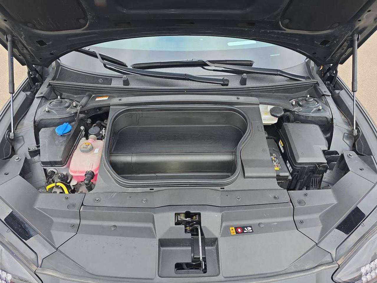 2024 Hyundai IONIQ 6 Preferred Photo