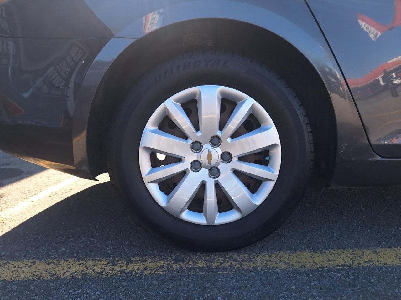 2011 Chevrolet Cruze 4dr Sdn LT Turbo w/1SA Photo