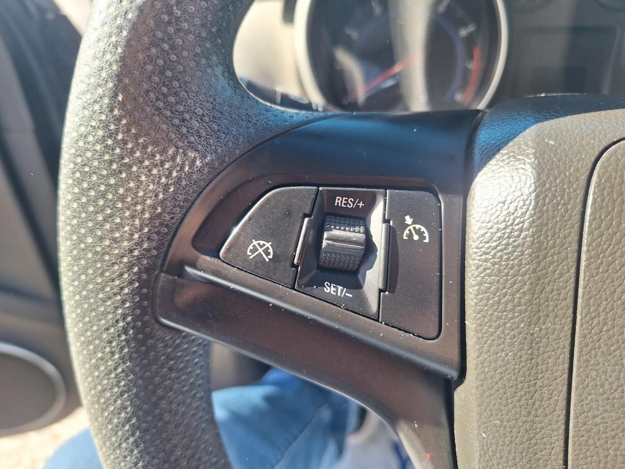 2011 Chevrolet Cruze 4dr Sdn LT Turbo w/1SA Photo