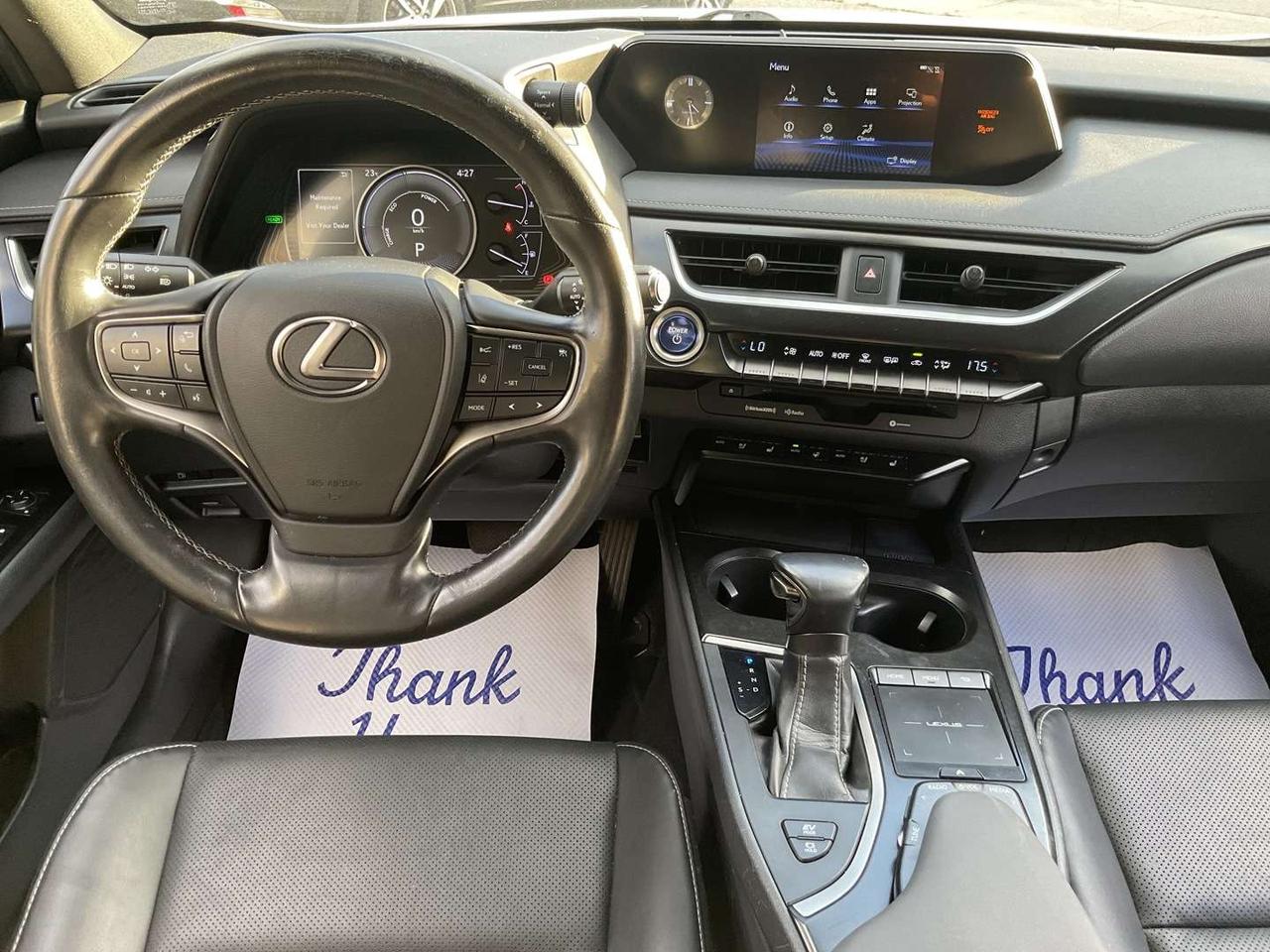 2019 Lexus UX 250H AWD - LEATHER! BACK-UP CAM! BSM! SUNROOF! Photo